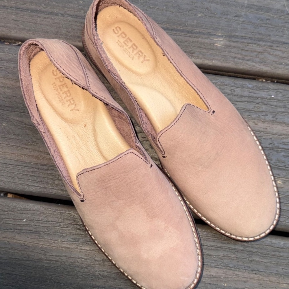 SPERRY Top-Sider Women's Size 6M Seaport Levy Brown Leather Slip-On Loafers